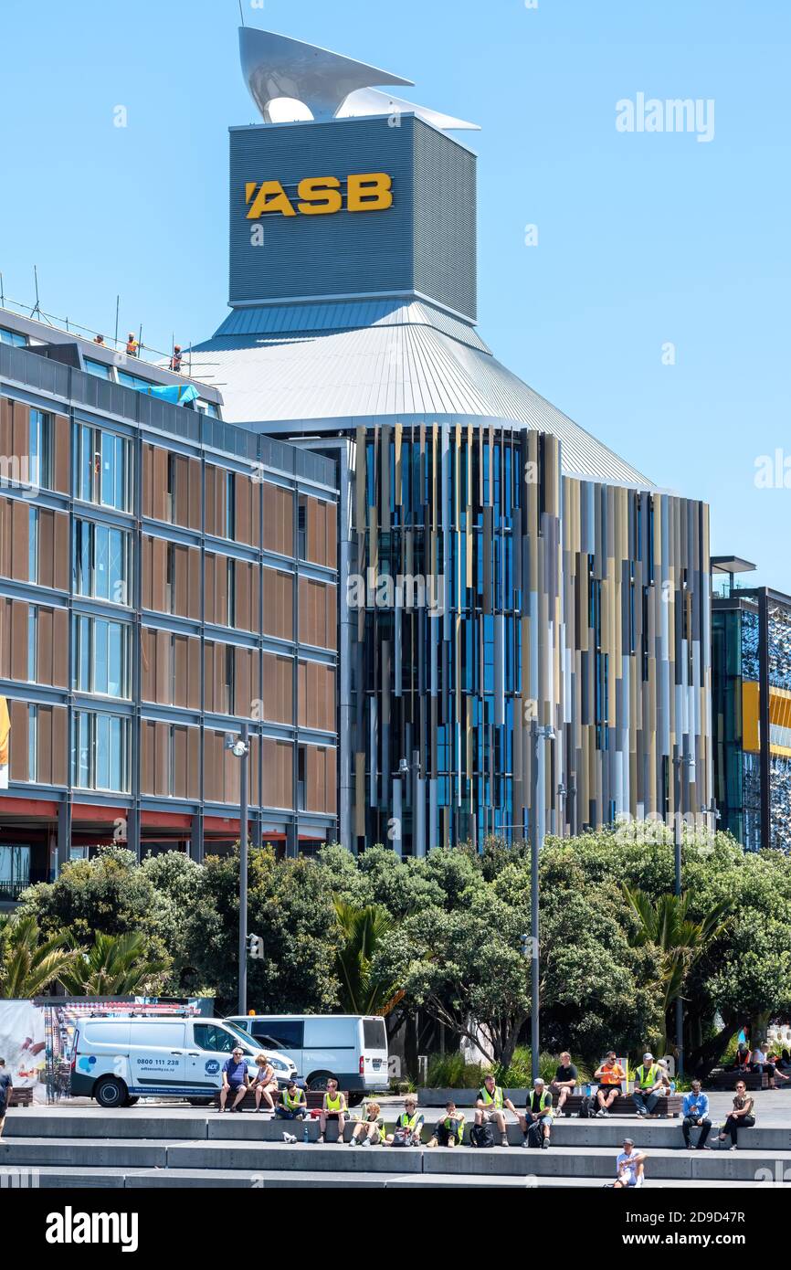 AUCKLAND, NEUSEELAND - 08. Nov 2019: Auckland / Neuseeland - 7. November 2019: Blick auf den Hauptsitz der ASB Bank in North Wharf Stockfoto
