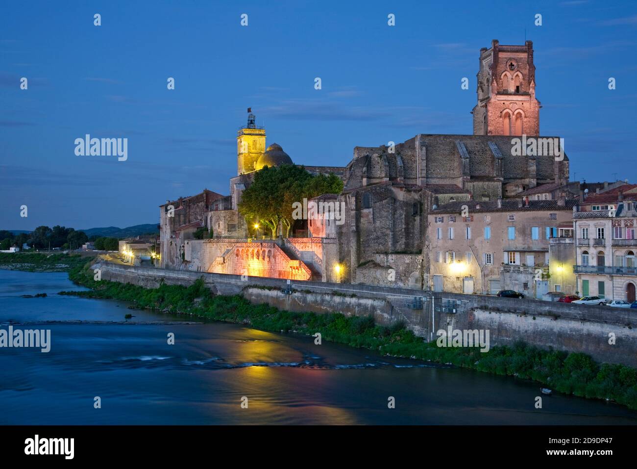 Geographie / Reisen, Frankreich, Languedoc-Roussillon, Pont-Saint-Esprit, Altstadt von Pont-Saint-Esprit, Additional-Rights-Clearance-Info-not-available Stockfoto