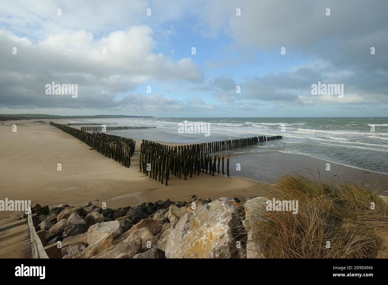 Ruhiger Strand von Wissant an der Küste der Engländer Kanal Stockfoto
