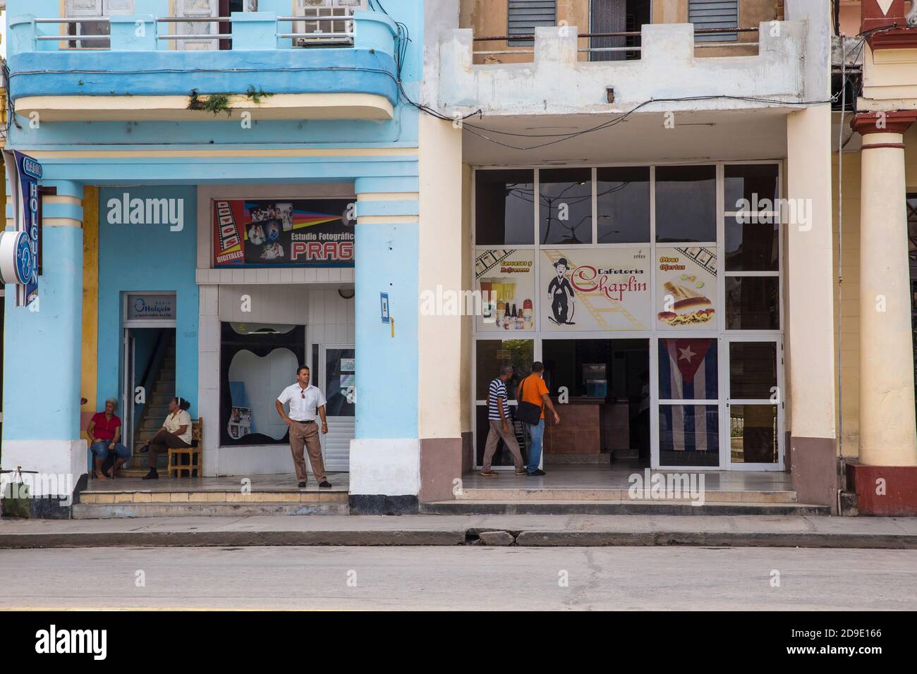 Kuba, Holguin, Fotostudio und Café im Stadtzentrum Stockfoto