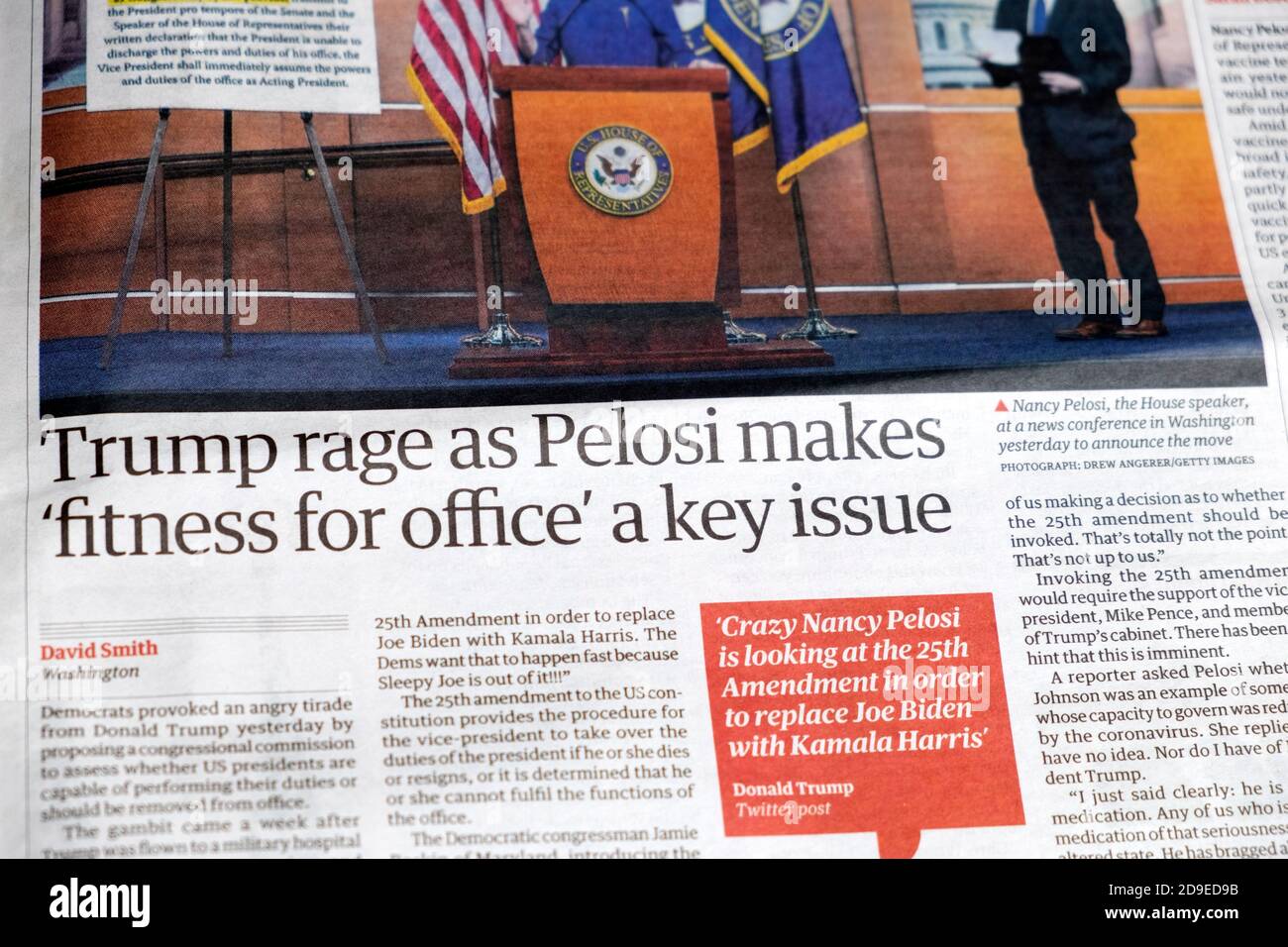 Donald „Trump wütete, als Pelosi „Bürotauglichkeit“ zu einem zentralen Thema macht“, titelt die Zeitung Guardian mit der Schlagzeile der US-Regierung Nancy Pelosi Joe Biden Artikel 2020 Großbritannien Stockfoto