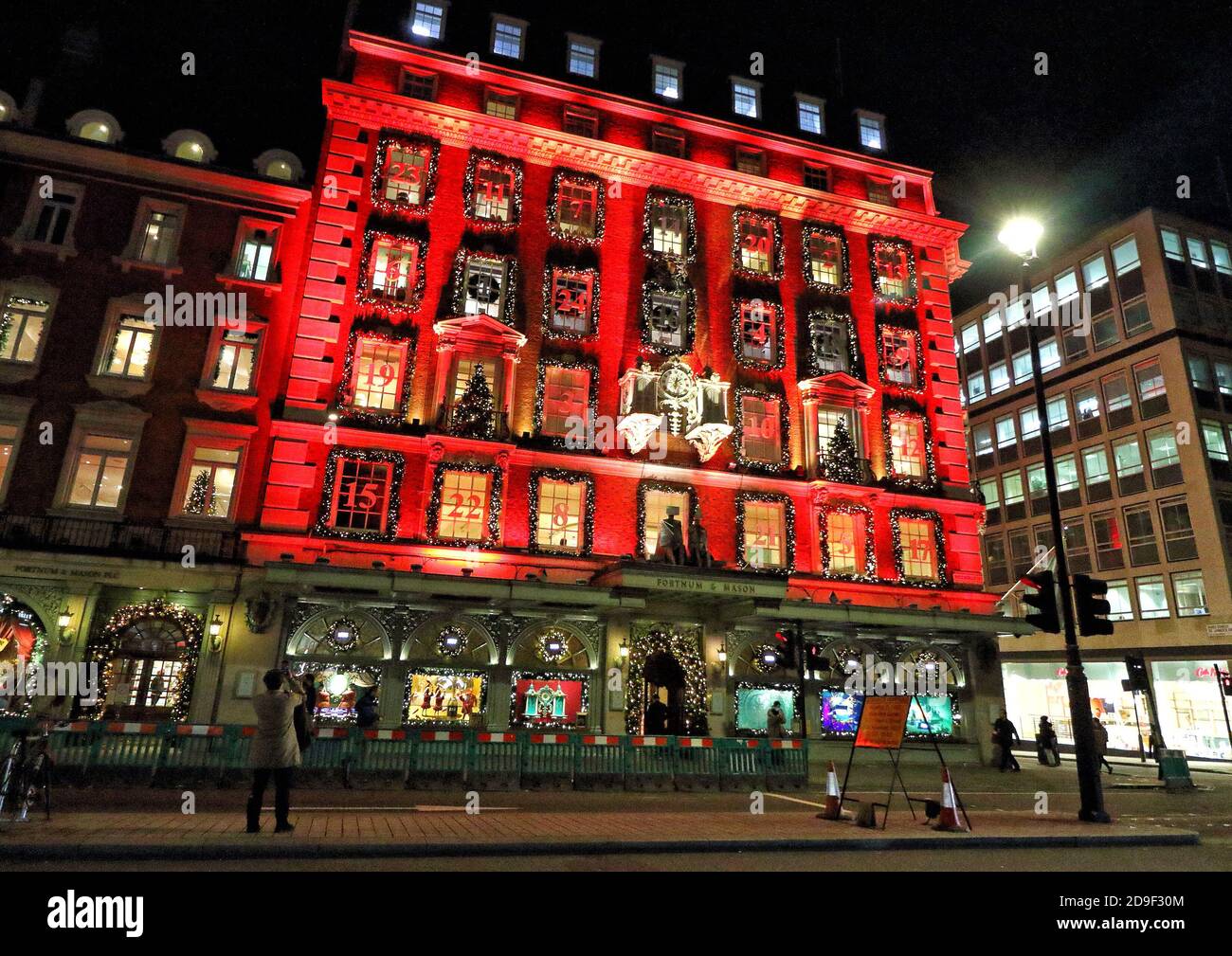 In Rotes Licht Getaucht Stockfotos Und Bilder Kaufen Alamy