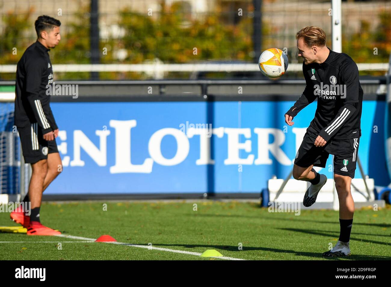 ROTTERDAM, NIEDERLANDE - NOVEMBER 05: Mark Diemers von Feyenoord während einer Trainingseinheit vor dem UEFA Europa League Spiel zwischen Feyenoord und CSKA Moskau am 22. Oktober 2020 in Rotterdam, Niederlande (Foto: Yannick Verhoeven/Orange Pictures) Stockfoto