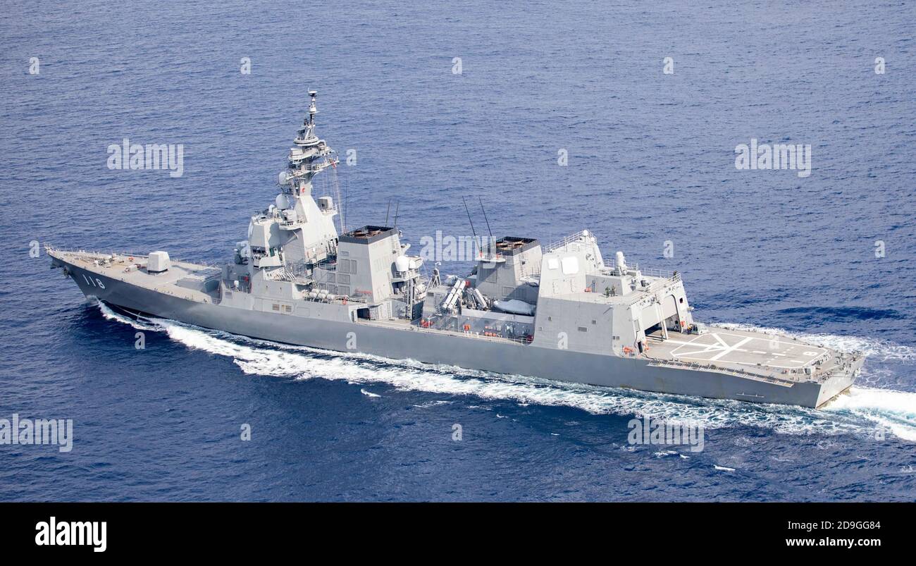 Der Japan Maritime Self-Defense Force Akizuki-Klasse Zerstörer JS Fuyuzuki während der Übung Keen Schwert 21 29. Oktober 2020 in der philippinischen See. Stockfoto