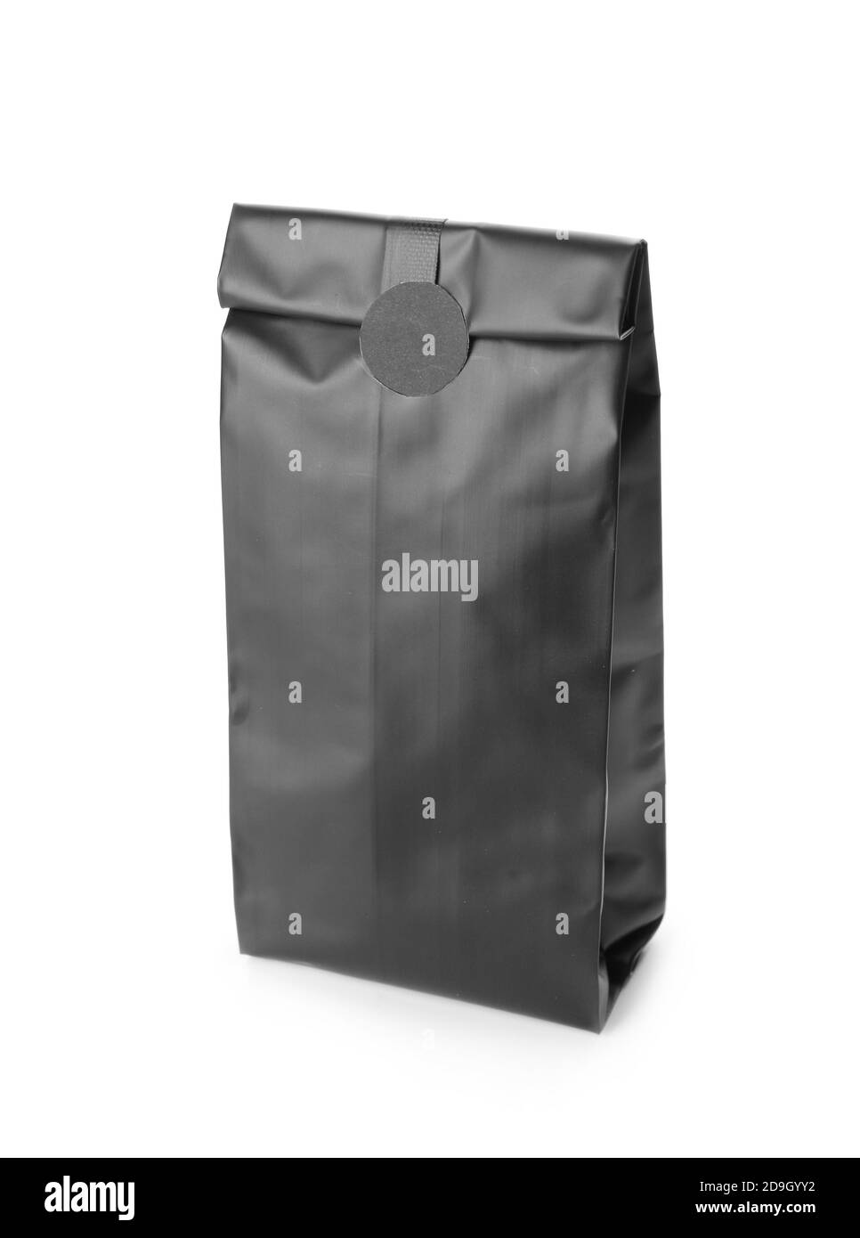 Leere Kaffeetasche auf weißem Hintergrund Stockfoto