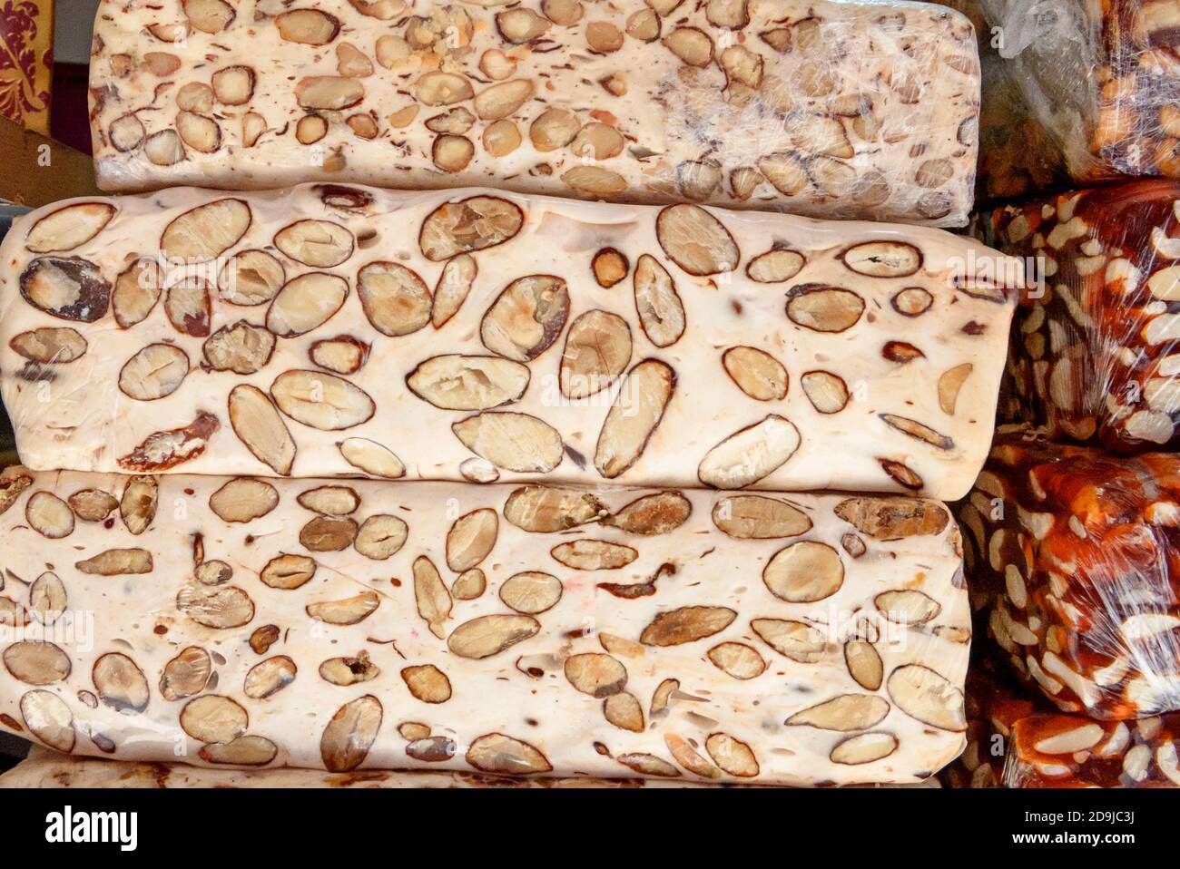 Verschiedene türkische Delight Bars. Zuckerbeschichtete weiche Süßigkeiten Stockfoto