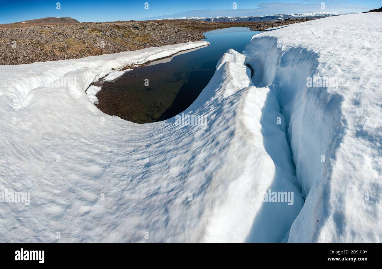 Gletscherbecken im Berggebiet der Halbinsel Western Fjords, Island Stockfoto