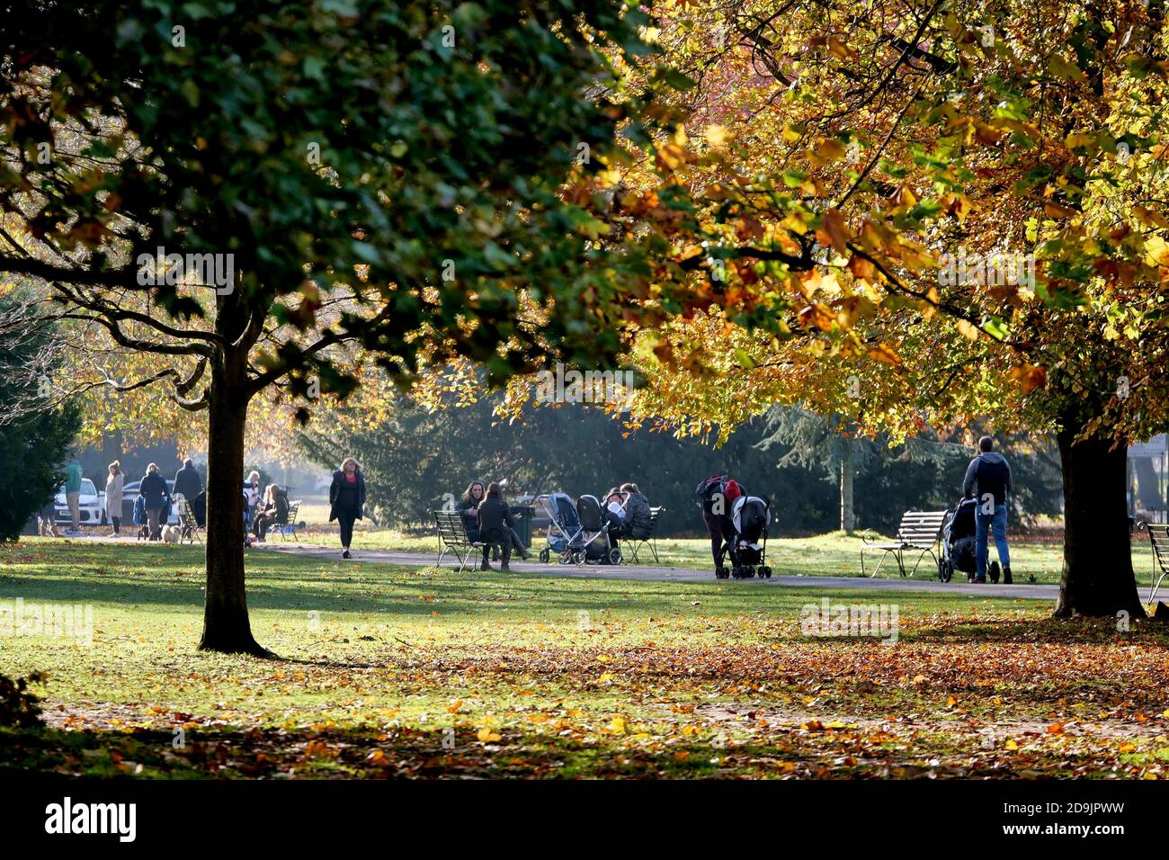 Cheltenham, Gloucestershire während der 2. Sperre Stockfoto