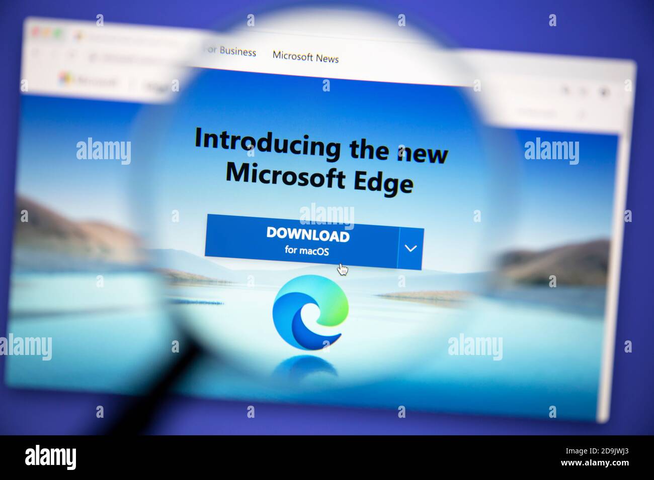 Ostersund, Schweden - 6. November 2020: Microsoft Edge Homepage auf einem Computerbildschirm. Microsoft Edge ist ein von Microsoft entwickelter Webbrowser. Stockfoto