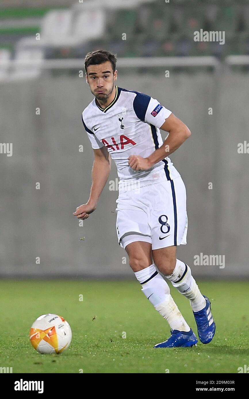 RAZGRAD, BULGARIEN - NOVEMBER 05: Harry Winks von Tottenham im Einsatz gegen während des UEFA Europa League Gruppe J Etappenspiel zwischen PFC Ludogorets Razgrad und Tottenham Hotspur in der Ludogorets Arena am 5. November 2020 in Razgrad, Bulgarien. (Foto von Alex Nicodim/MB Media) Stockfoto