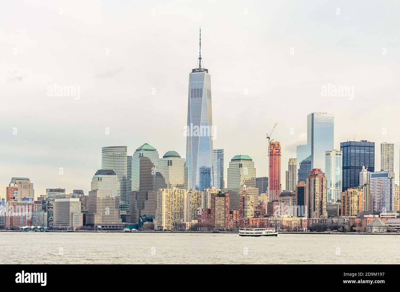 Stadtbild Von Manhattan. Die größte Metropolregion der Welt. Aufnahme von Ellis Island. New York City, USA Stockfoto