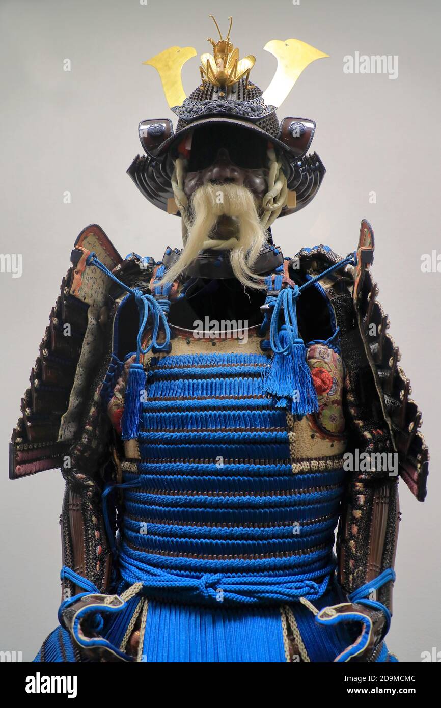 Eine Reihe von Rüstungen von Tokugawa Nariyuki im Besitz Display in Edo-Tokyo Museum.Tokyo.Japan Stockfoto