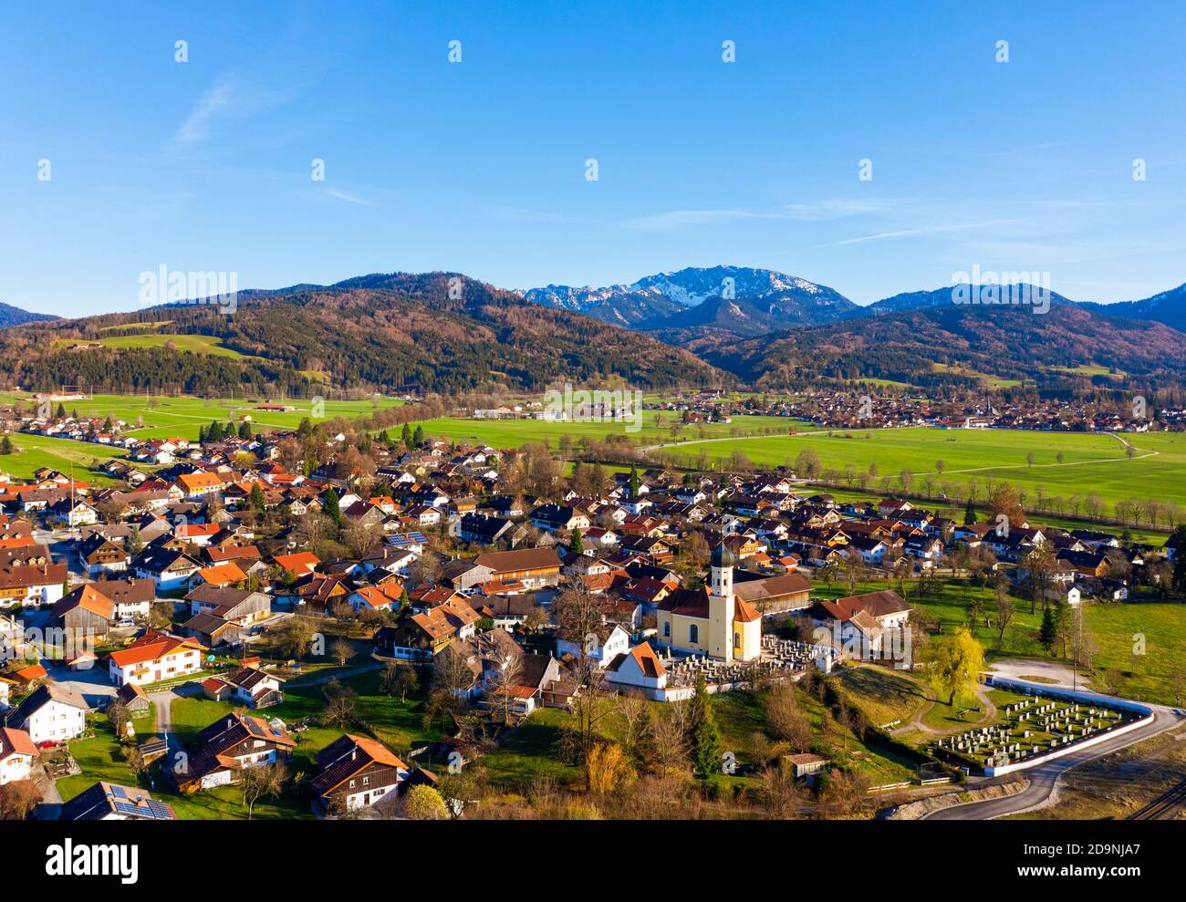 Die Stadt Bichl Mit Benediktenwand Stockfotos und bilder Kaufen Alamy