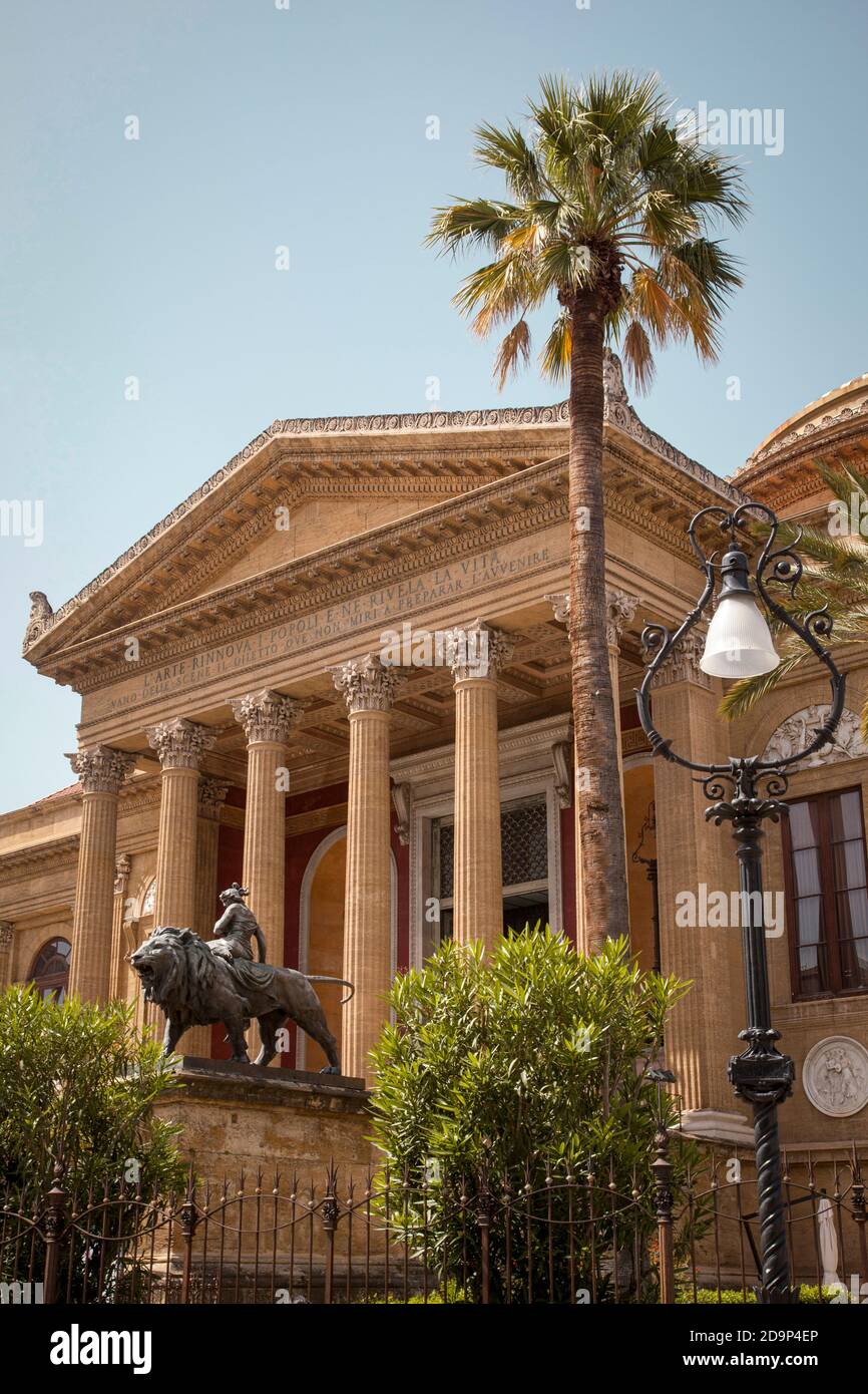 Teatro Massimo, Theater, Piazza Verdi, Palermo, Sizilien, Hauptstadt, Großstadt, Italien Stockfoto