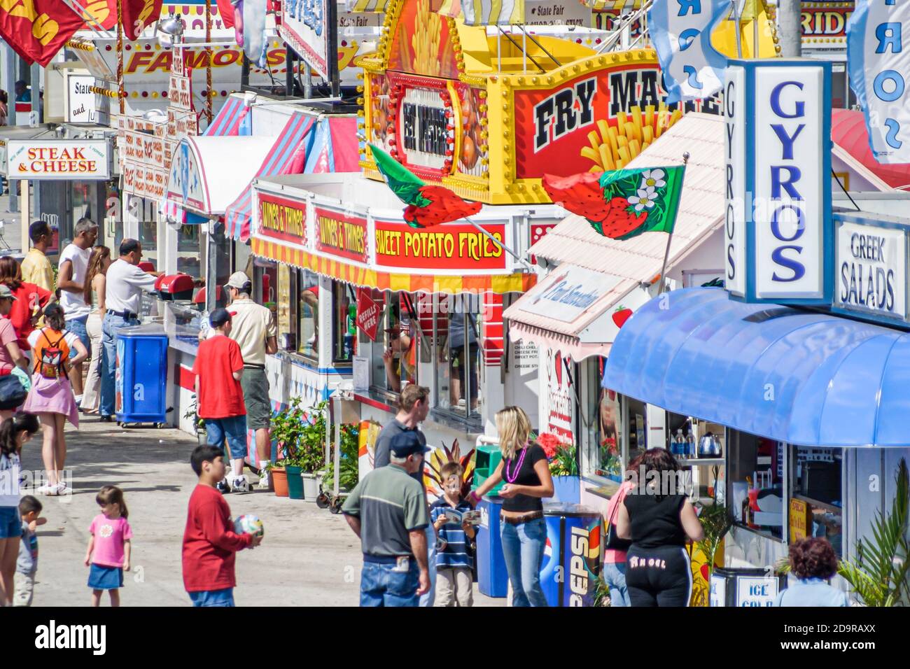 Miami Florida, Dade County Fair & Exposition, jährlicher Karneval in der Mitte Lebensmittelhändler Verkäufer verkaufen Verkauf, Stände Stand, Stockfoto