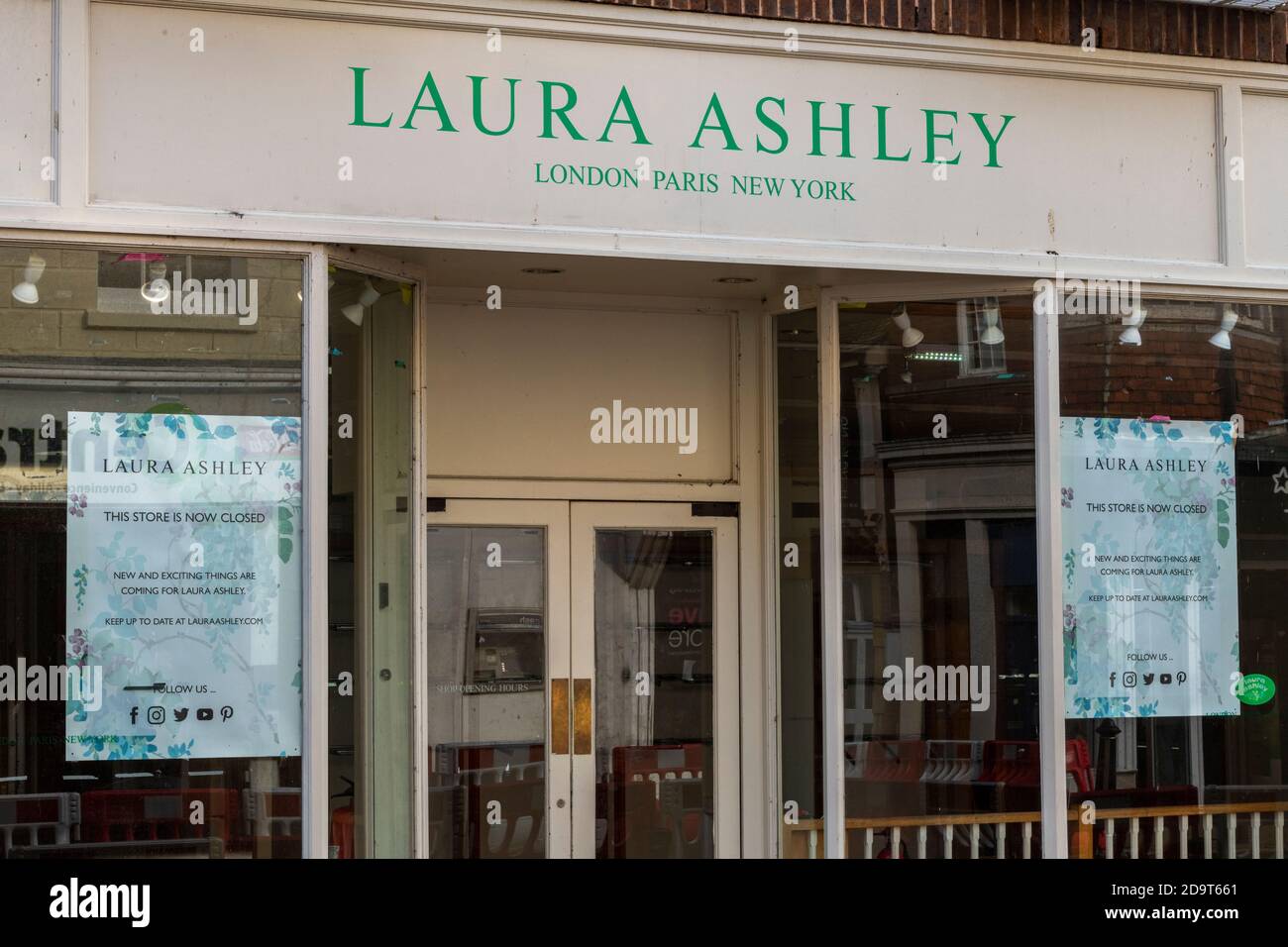laura ashley High Street Einzelhändler schließen in newport der Insel wight. Tod der High Street. Stockfoto