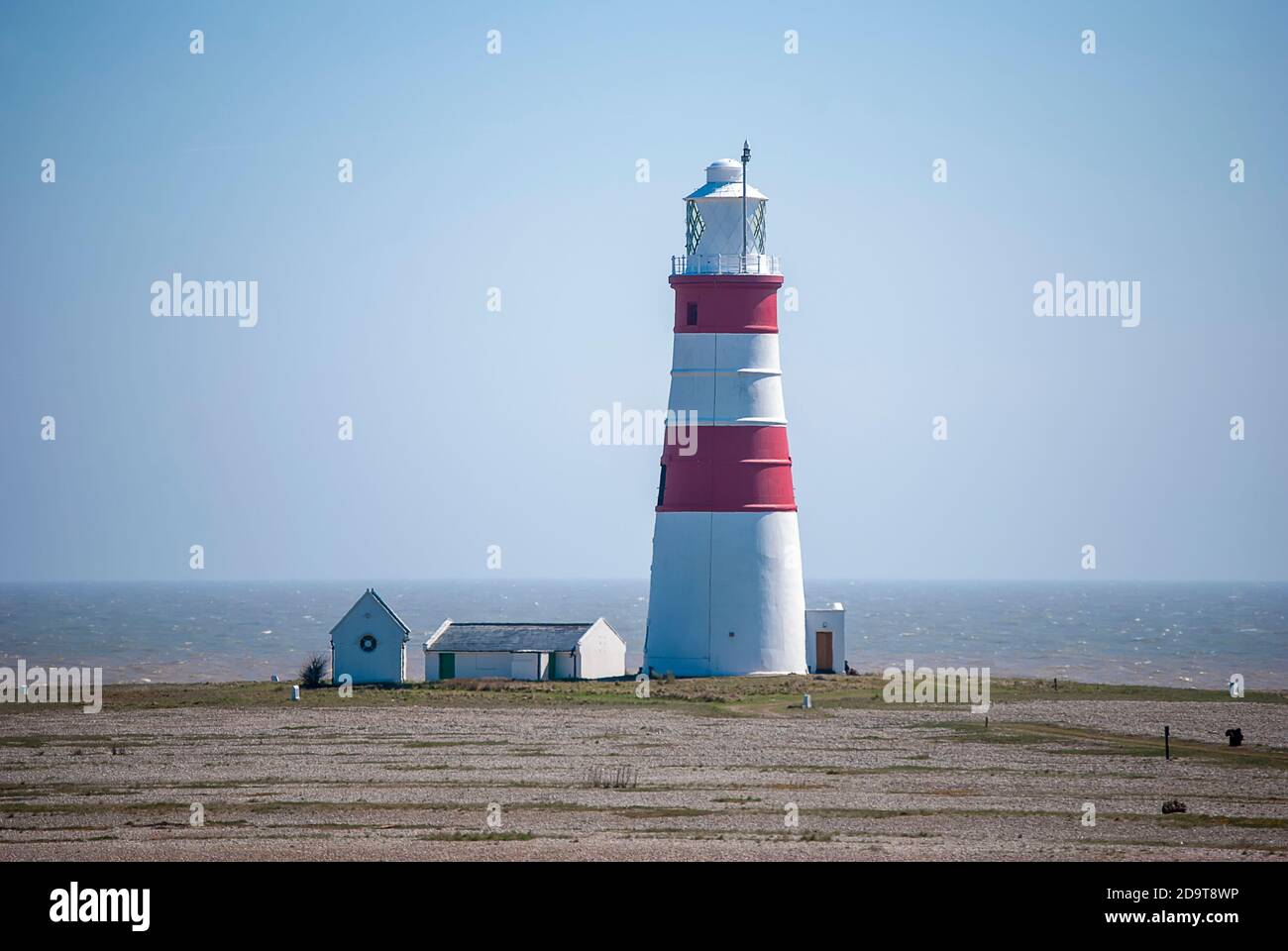 Der Leuchtturm von Orford Ness an der Küste von Suffolk, Großbritannien Stockfoto