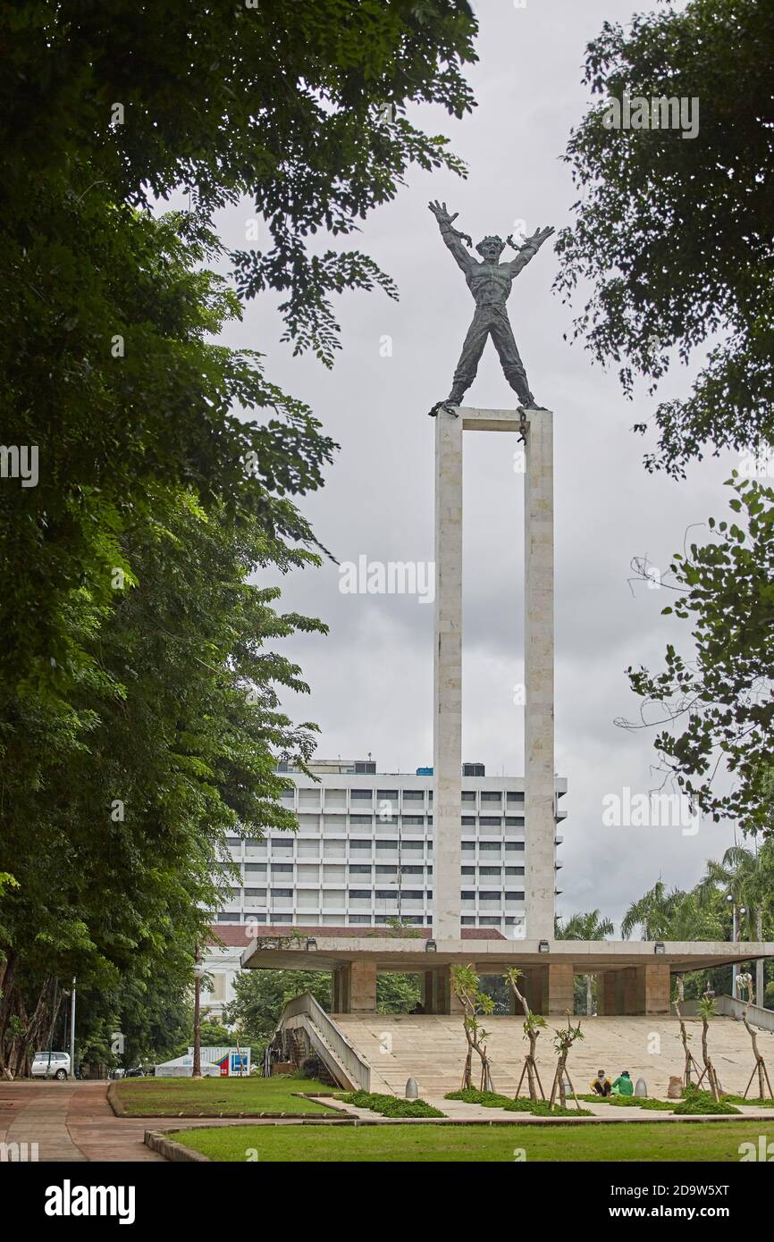 Jakarta, Indonesien, März 2016. West Irian Liberation Monument im Zentrum von Lapangan Banteng. Stockfoto