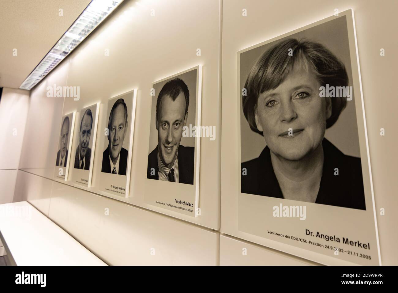 Berlin / Deutschland - 22. Februar 2017 - Fotos von Fraktionsvorsitzenden der CDU/CSU im Deutschen Bundestag, Haupthalle des bundesparli Stockfoto