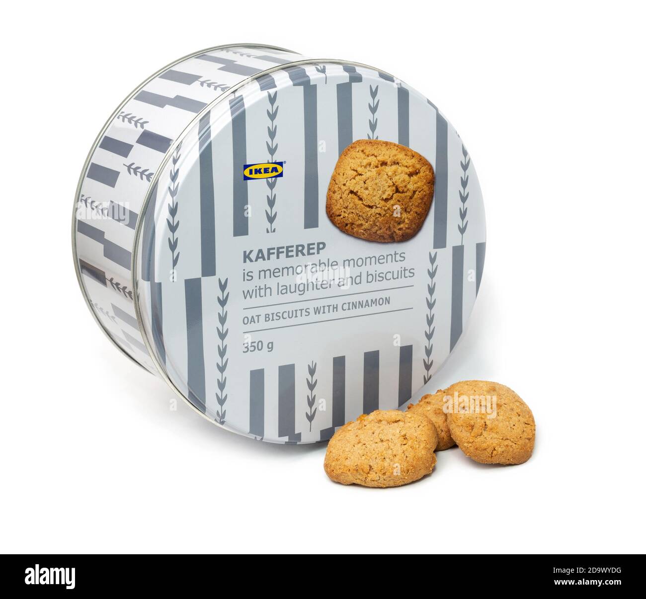 Italien - Oktober 2020: Blechdose mit schwedischen Cookies der berühmten Marke IKEA Stockfotografie
