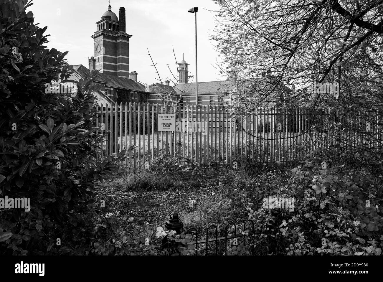 Whitchurch Hospital Derelict Grade 2 gelistet - Monochrom Stockfoto