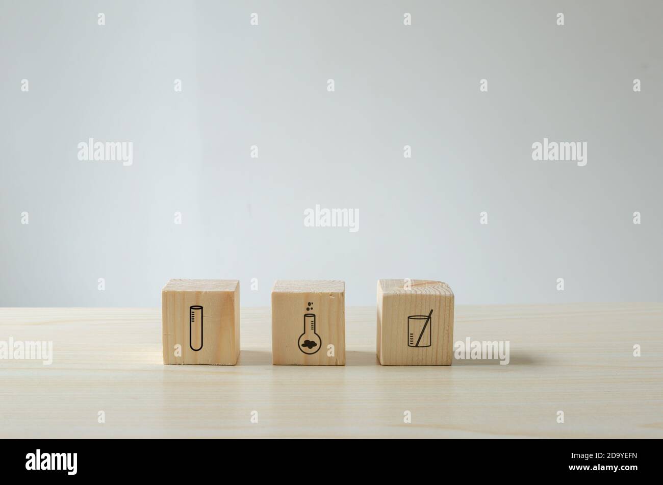 Cubes Forschung und Wissenschaft Lab Cups Icons.Science Konzept Stockfoto