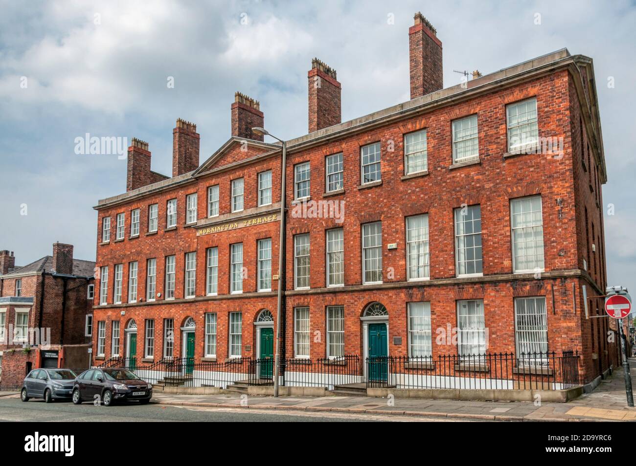 Denkmalgeschützte Häuser der Mitte des 19. Jahrhunderts in Mornington Terrace, Liverpool. Stockfoto