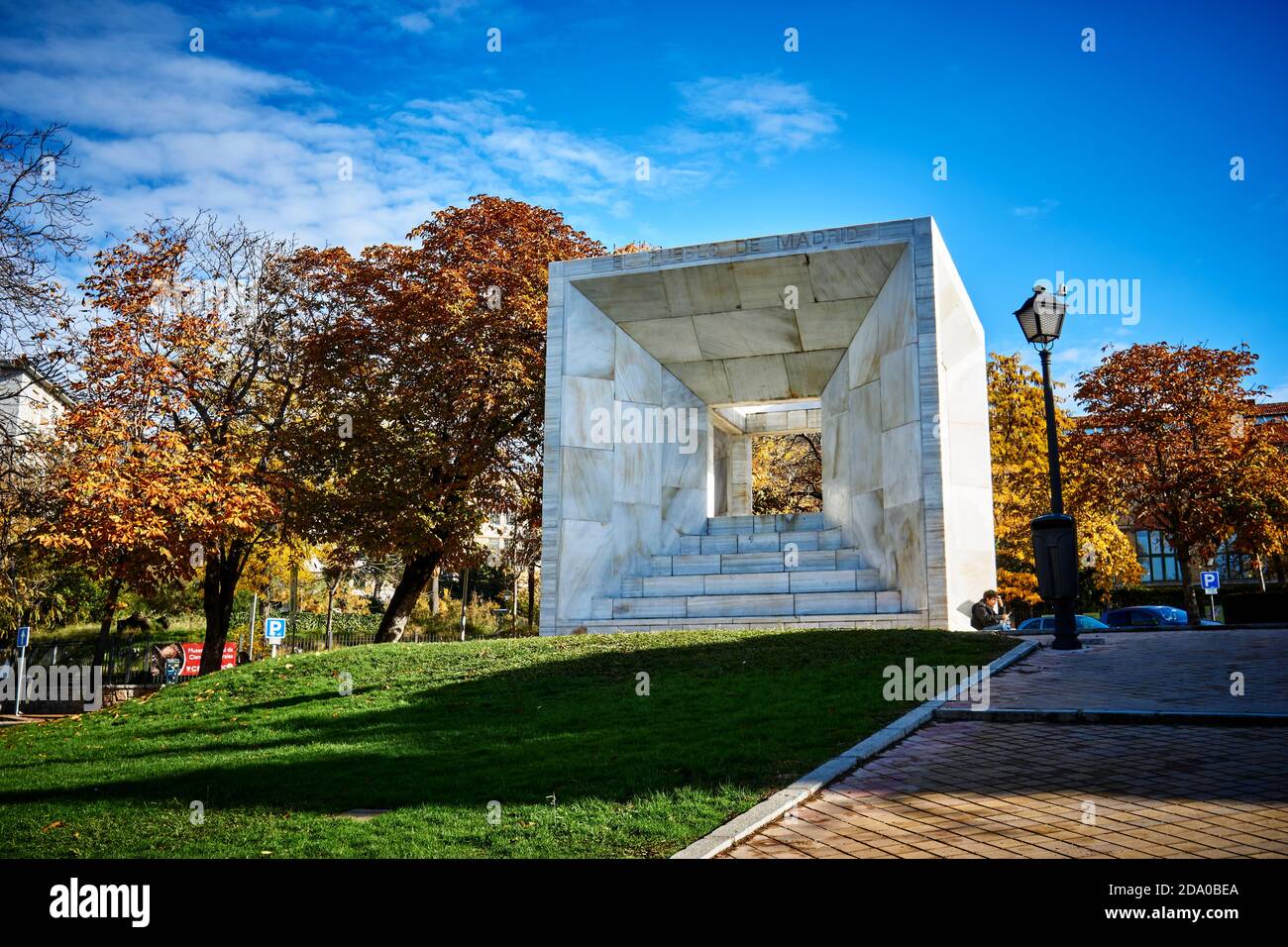Denkmal der Verfassung von 1978 ist ein skulpturales Werk, das 1982 in Madrid als Hommage an die spanische Verfassung von 1978 errichtet wurde. Ihr Autor war der Stockfoto
