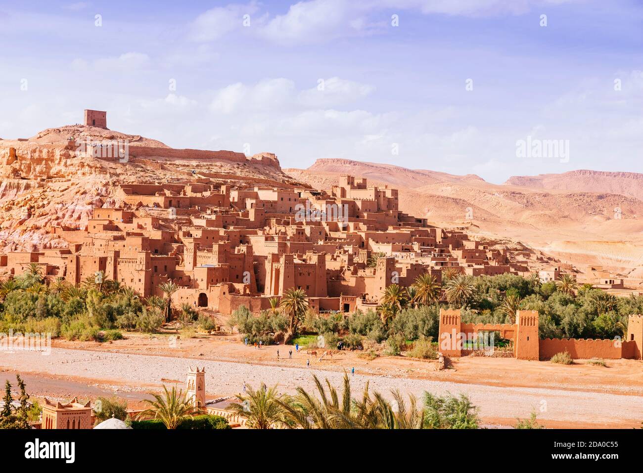 Ksar Ait Ben haddou, altes Berber-lehmziegeldorf oder Kasbah. Ouarzazate, Drâa-Tafilalet, Marokko, Nordafrika Stockfoto