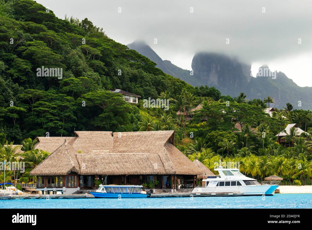 Bora Bora Vaitape Dock, Gesellschaftsinseln, Französisch-Polynesien, Südpazifik Stockfoto