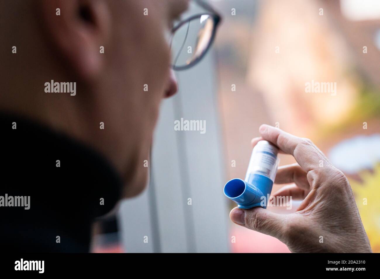 Asthma bronchiale -Fotos und -Bildmaterial in hoher Auflösung – Alamy