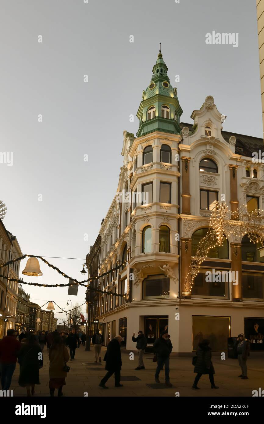 Haus am Karl Johans Gate 21in der Weihnachtszeit Stockfoto