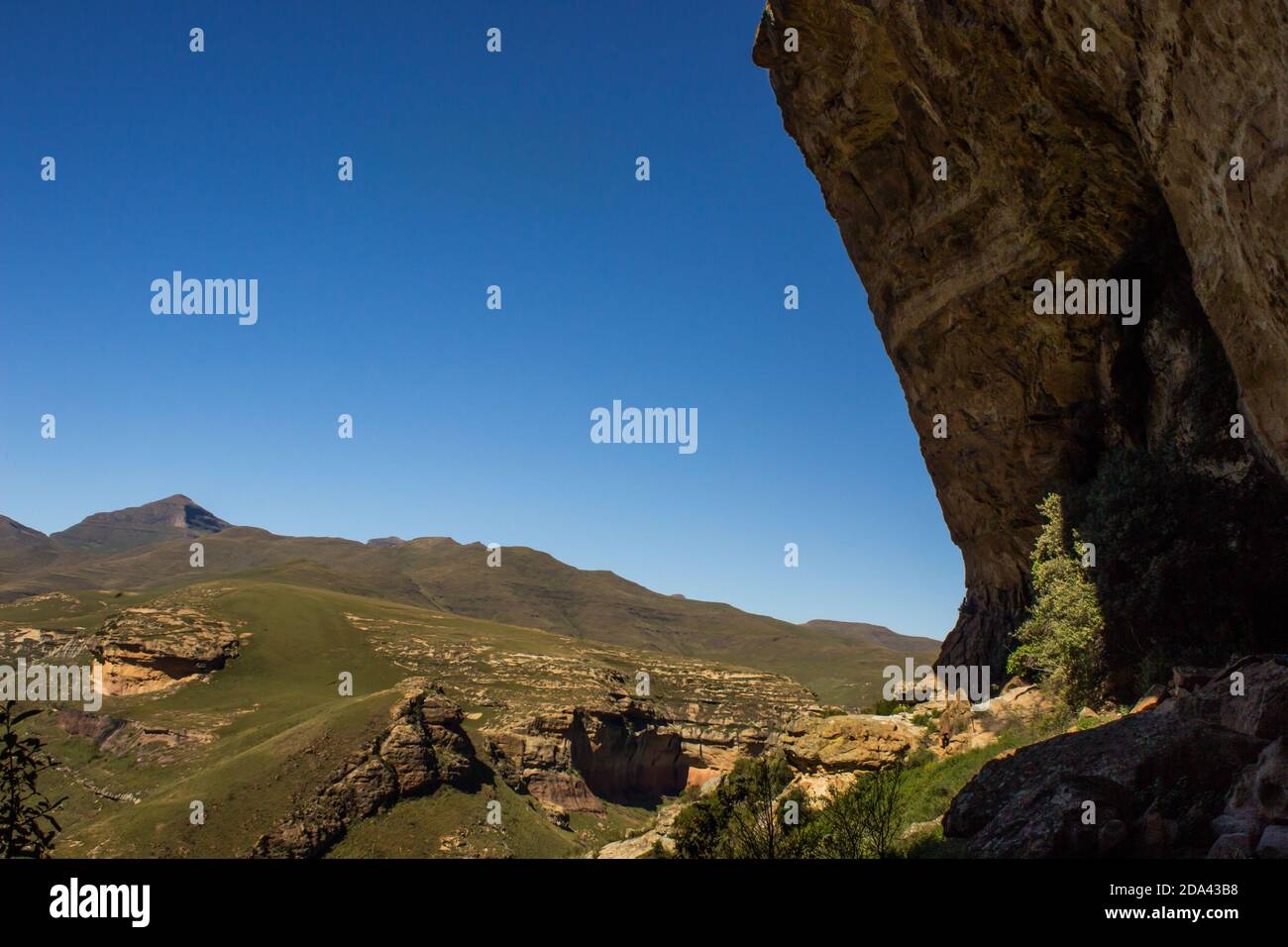 Blick von der Holkrans-Höhle im Golden Gate National Park, Südafrika Stockfoto