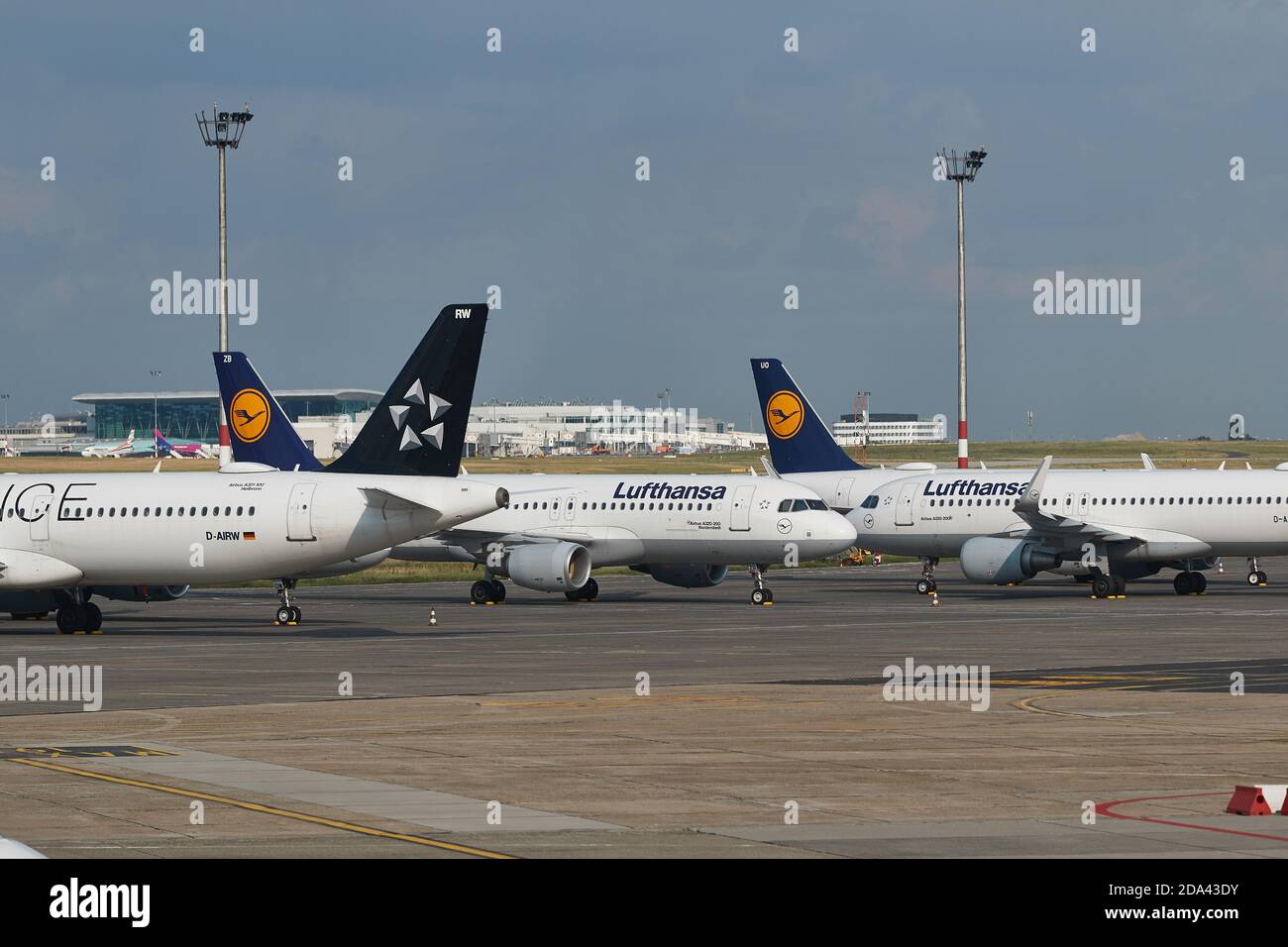 Nicht verwendete Flugzeuge, die während der Covid-19-Viruspandemie gelagert wurden Stockfoto