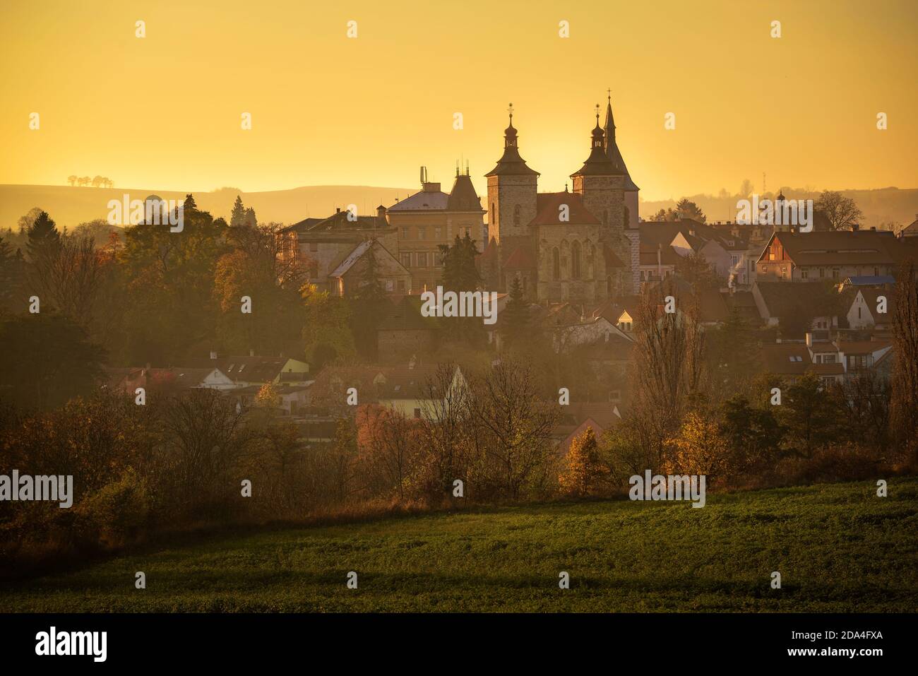 Vom 13. Bis zum 16. Jahrhundert war Kourim eine der wichtigsten Städte in Böhmen, doch später erlebte sie einen Niedergang und eine lange Stagnation. Wie Stockfoto