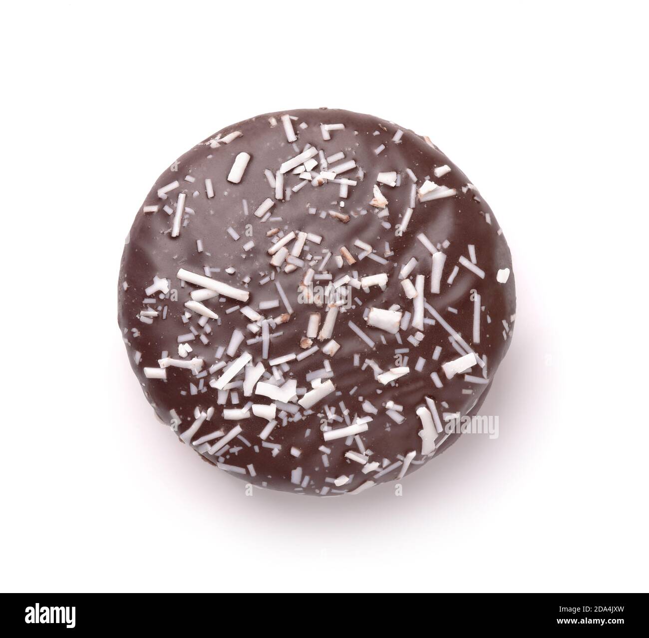 Blick von oben auf Schokoladenkeksen mit Kokosraspeln isoliert Weiß Stockfoto