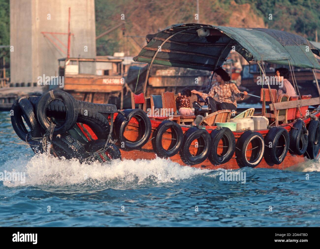 Aberdeen Floating Village, Hongkong, 80er Jahre Stockfoto