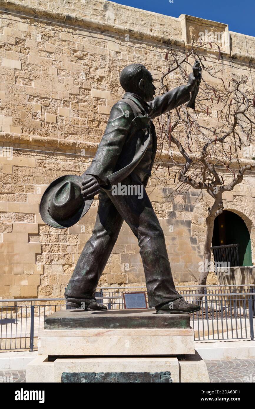 Statue von Manwel Dimech Stockfoto