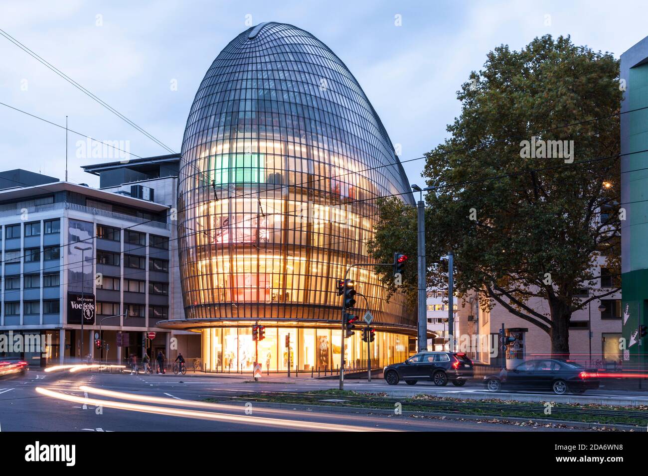 Das Weltstadthaus in der Schildergasse, Kaufhaus der Firma Peek