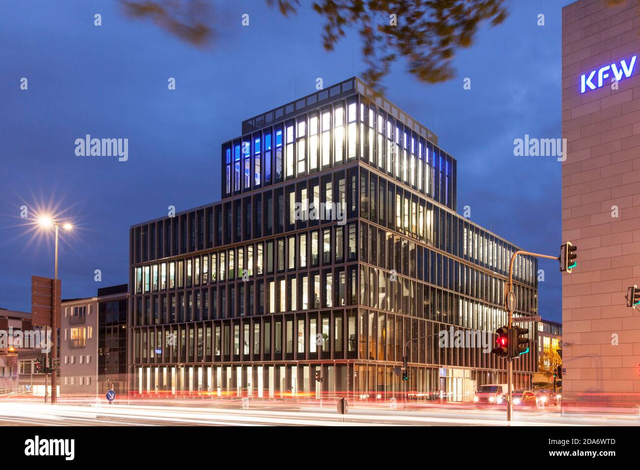 Erweiterungsbau des Hauptsitzes der KFW DEG - Deutsche Investitions- und Entwicklungsgesellschaft mbH Stockfoto