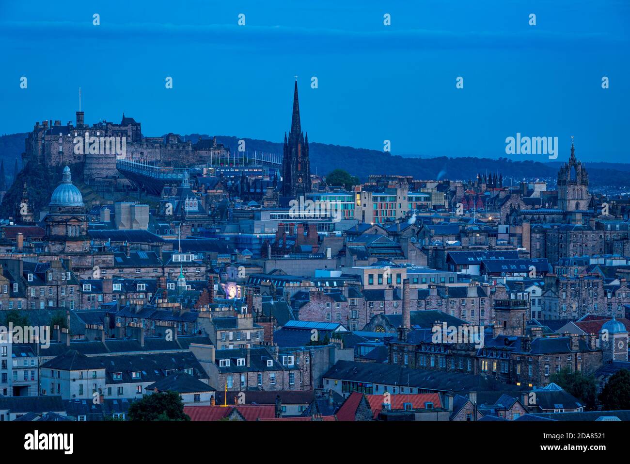 Pre-Dawn Blick über Edinburgh, Lothian, Schottland Stockfoto