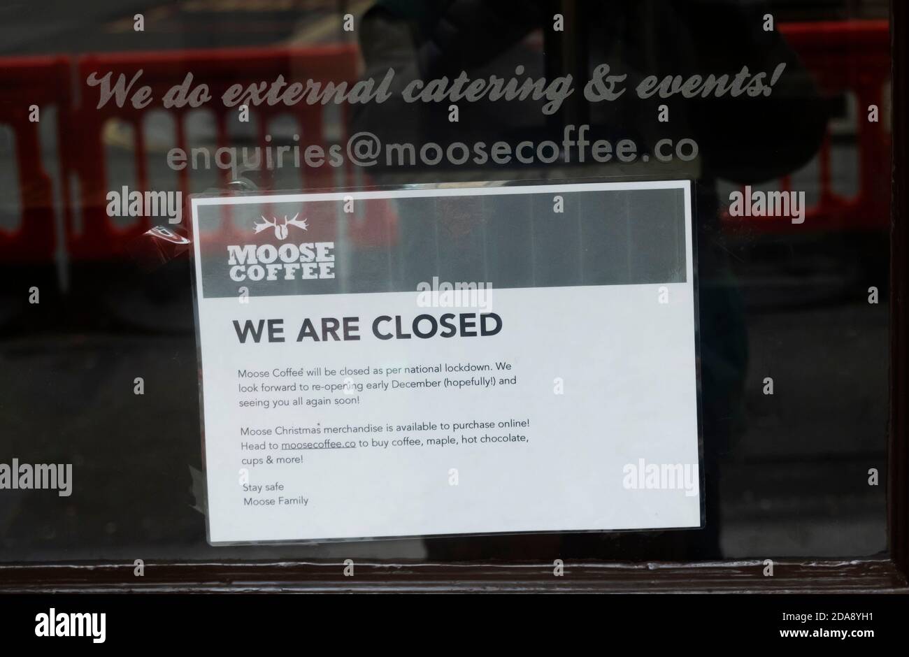 Moose Coffee, ein Frühstücksbistro im amerikanischen Stil in der Dale Street im Stadtzentrum von Liverpool, ist durch eine Sperrung des Pandemiereifens 3 geschlossen Stockfoto