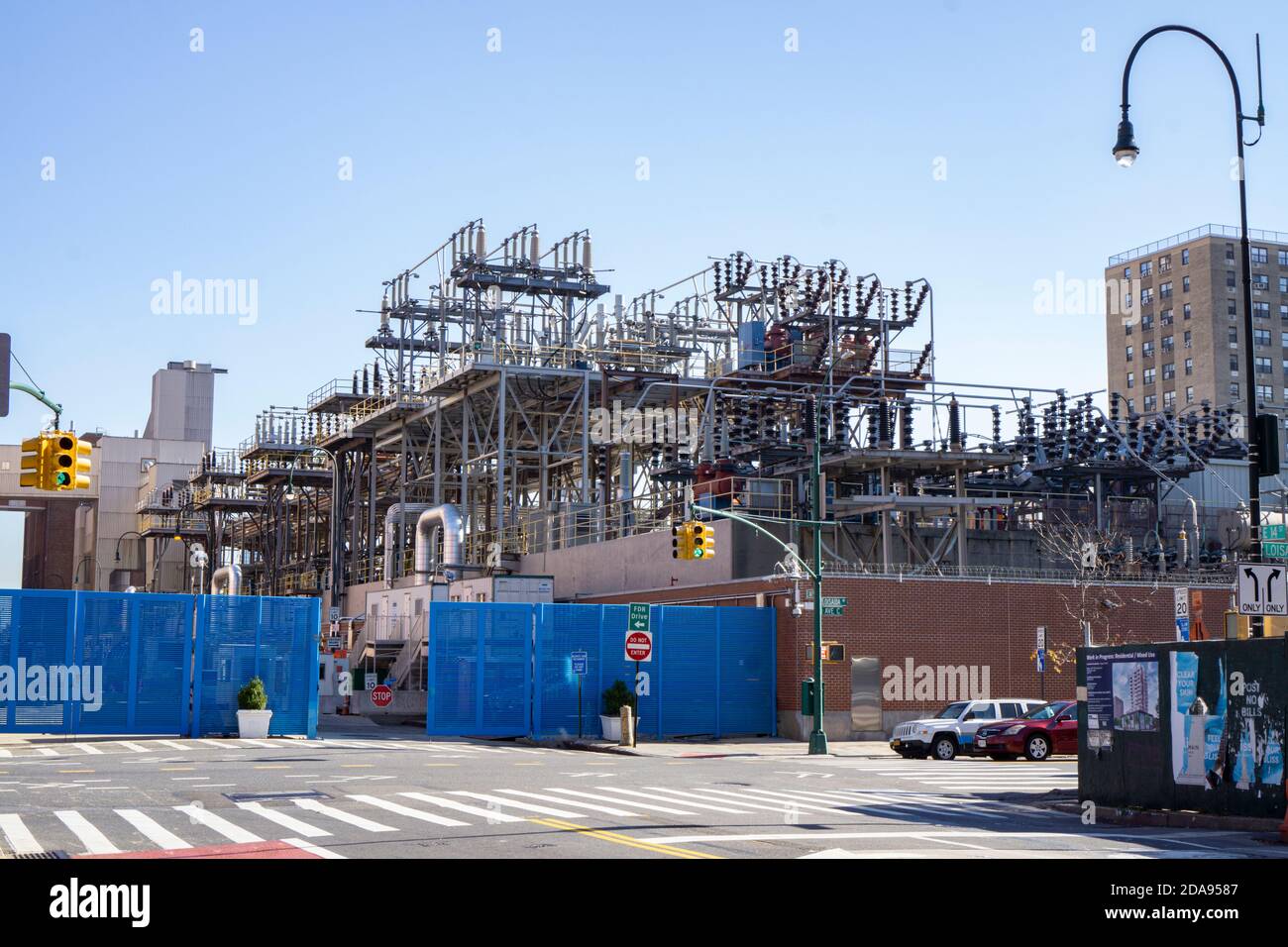 Con Edison Smoke Manhattan New Stockfotos Und Bilder Kaufen Alamy