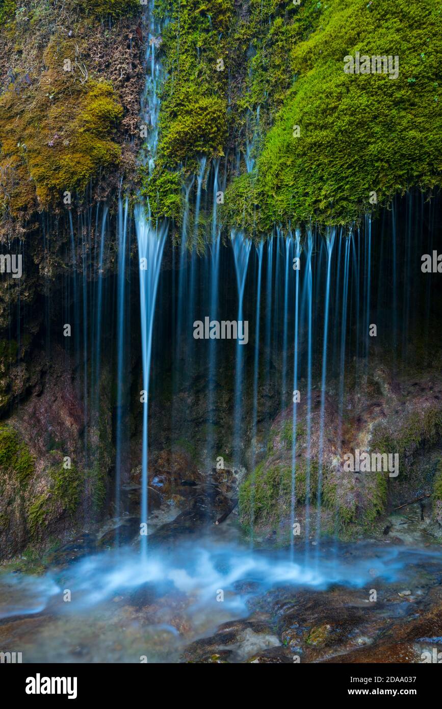 wasserfall-drei-m-hlen-naturpark-vulkaneifel-und-geopark-westeifel