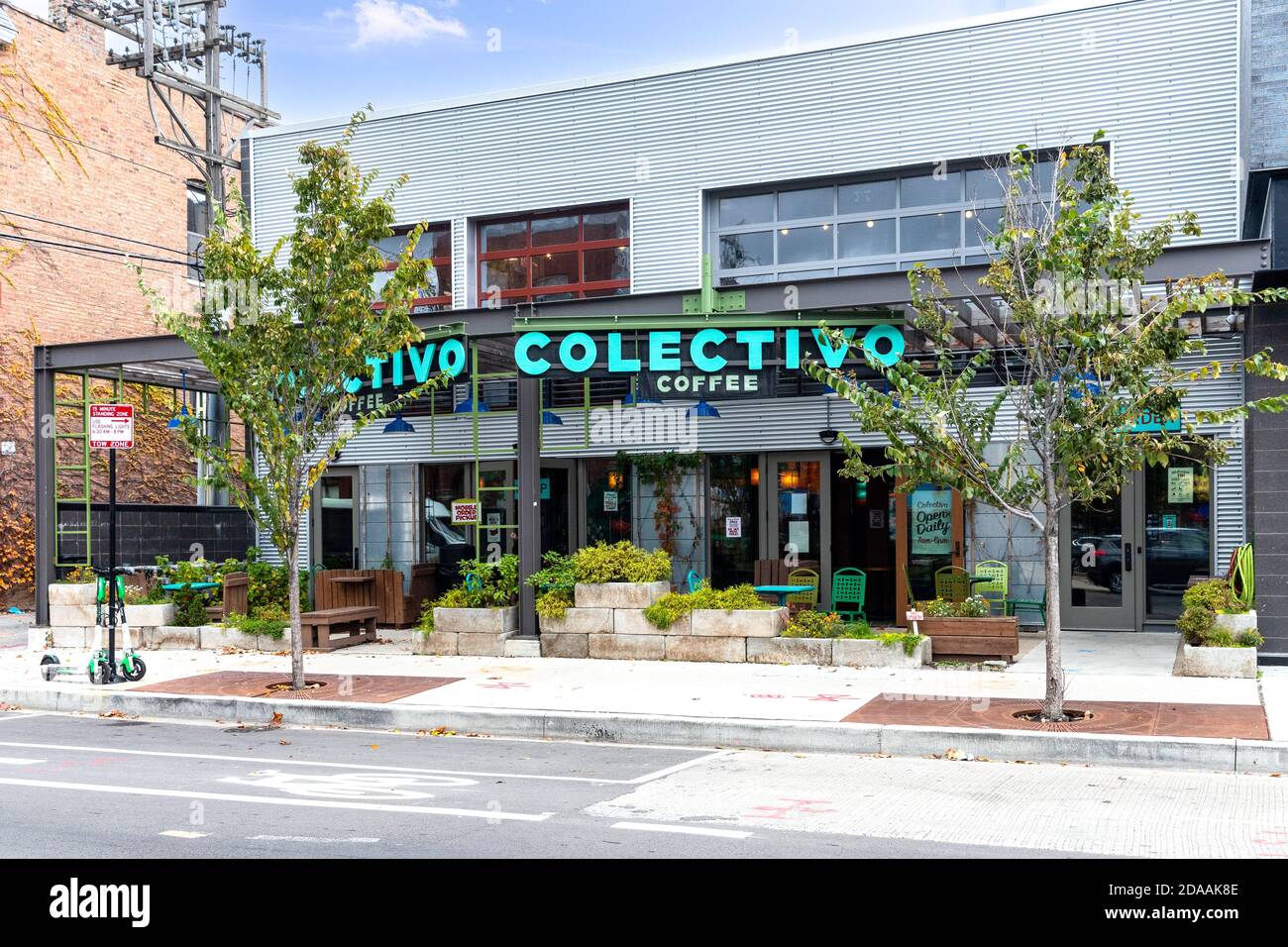 Colectivo Coffee ist ein kleines Kaffeeunternehmen mit Standorten in Illinois und Wisconsin. Stockfoto