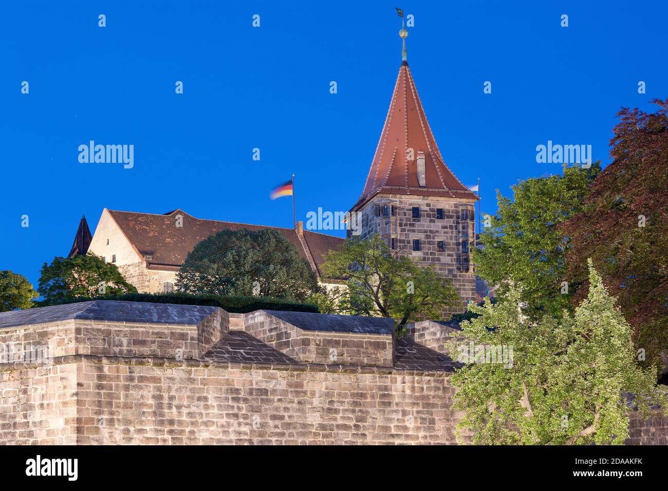 Geographie / Reisen, Deutschland, Bayern, Nürnberg, Tiergaertner bastille der Nürnberger Stadtmauer, Additional-Rights-Clearance-Info-not-available Stockfoto