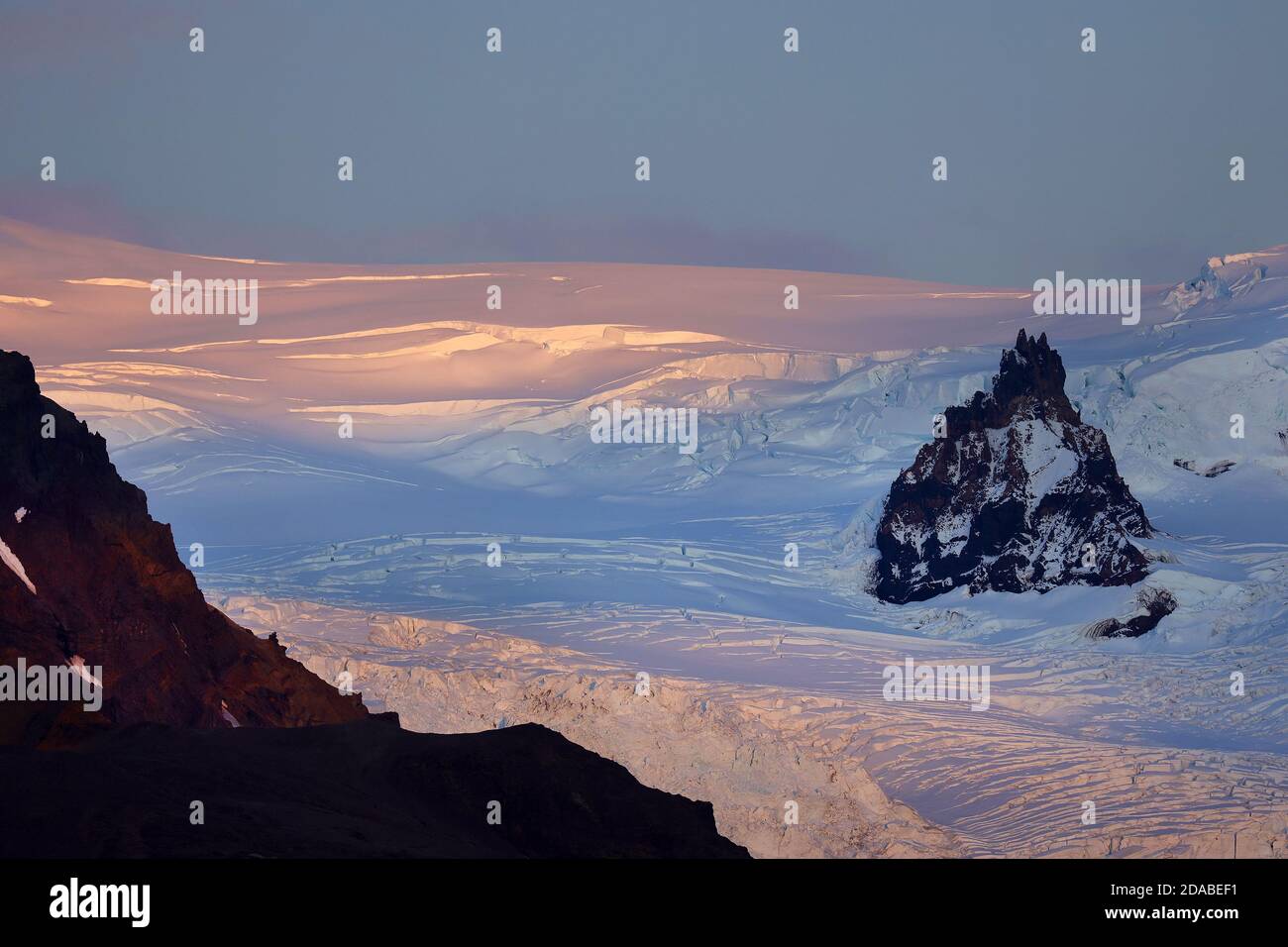 Hvannadalshnukur Peak (2110m), höchster Berg Islands, Europa Stockfoto