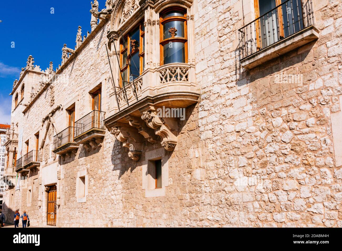 Palacio de los Condestables de Castilla, im Volksmund bekannt als Casa del Cordón, ist ein Palast aus dem 15. Jahrhundert, der im historischen Zentrum von Burgos, ca. Stockfoto