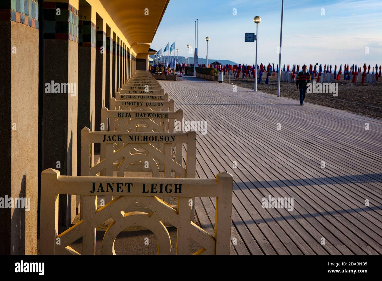 Les Planches - Promenade in Deauville, Normandie, Frankreich Stockfoto