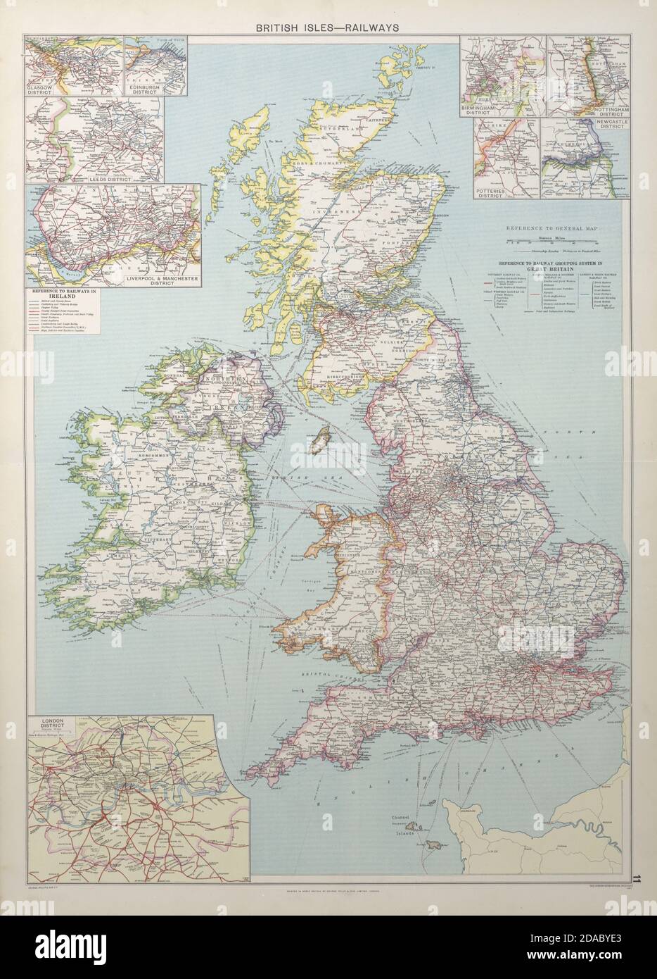 British Isles Railways Gesellschaften Regionen. Irland. GWR LMSR LNER. GROSSE Karte von 1927 Stockfoto